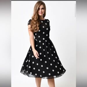 Voodoo vixen snow flake dress l/xl